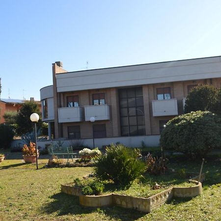 Domus Achille Fosco Hotel Ciampino Luaran gambar