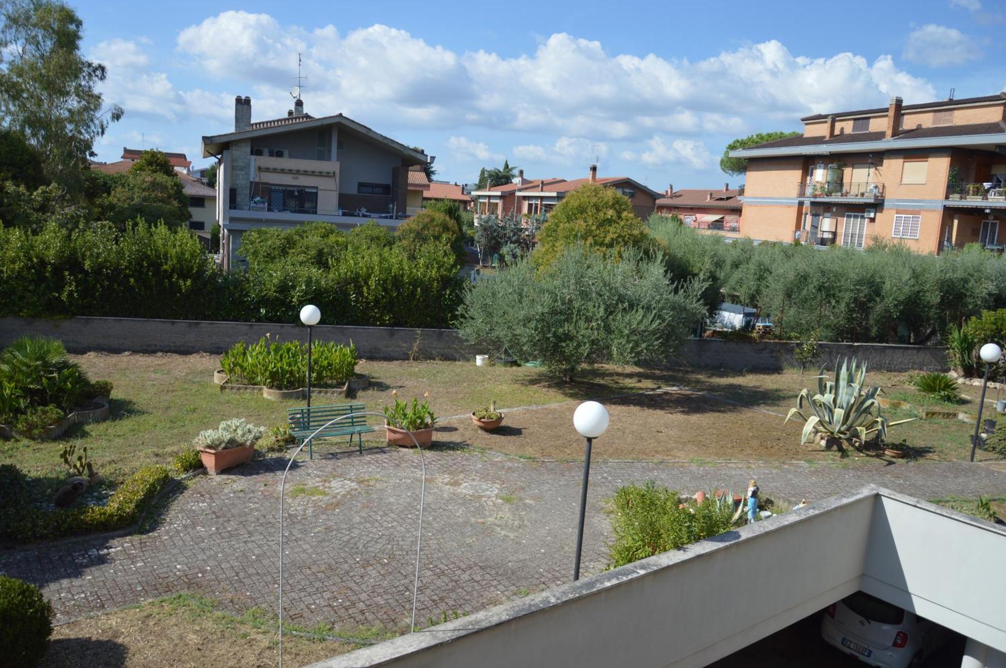 Domus Achille Fosco Hotel Ciampino Luaran gambar